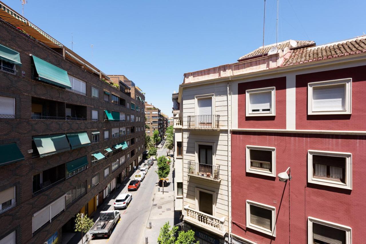 Apartamento Centrico Parking Aire Acondicionado Y Wifi Granada Exterior photo